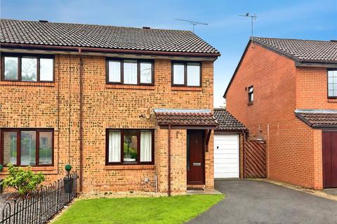3 bedroom semi-detached house to rent, Clydesdale Way, Totton, Southampton, Hampshire