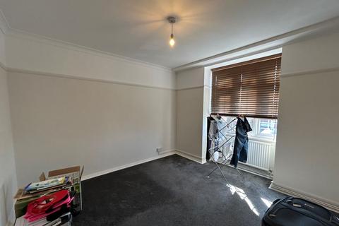 undefined, Crown Lane, Southgate N14