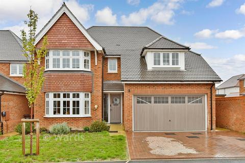 5 bedroom detached house for sale, Chailey Drive, Gillingham ME8