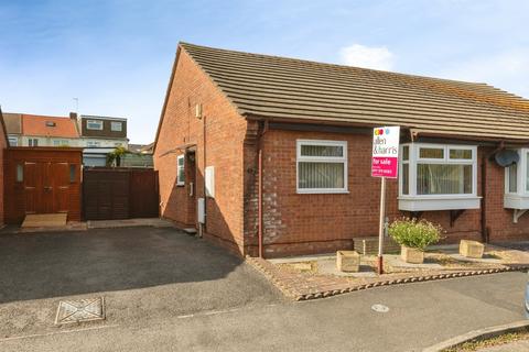 2 bedroom detached house for sale, Nutfield Grove, Filton, Bristol