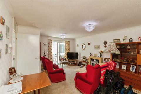 2 bedroom detached house for sale, Nutfield Grove, Filton, Bristol