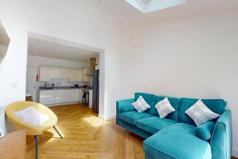 6 bedroom house to rent, Oaklands Avenue, Loughborough LE11