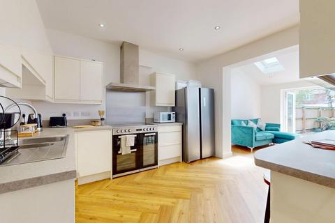 6 bedroom house to rent, Oaklands Avenue, Loughborough LE11