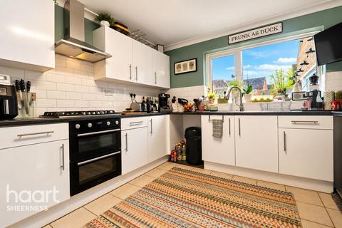 5 bedroom semi-detached house for sale, Love Lane, Minster