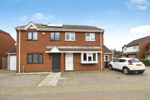 3 bedroom semi-detached house for sale, The Green, March