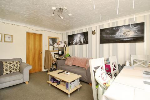 3 bedroom semi-detached house for sale, The Green, March
