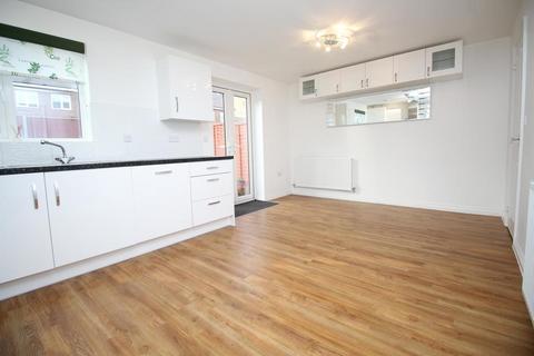 4 bedroom semi-detached house to rent, Antigua Way, Newton Leys