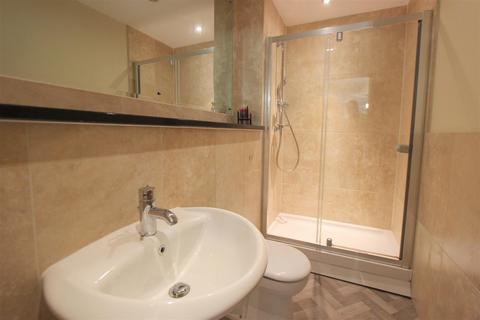 2 bedroom apartment for sale, Westbeck House, Darlington