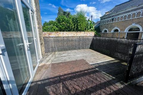 1 bedroom apartment to rent, Pearson Park, HULL, HU5
