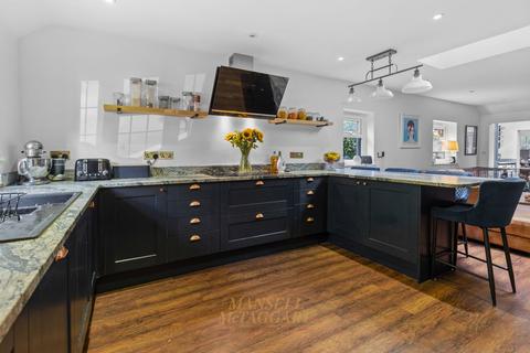 4 bedroom detached house for sale, Domewood, Crawley RH10