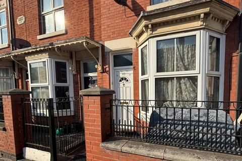 3 bedroom terraced house to rent, Marfitt Street