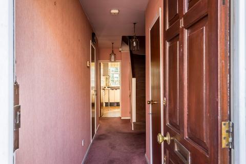 4 bedroom terraced house for sale, Dell Way, London, W13