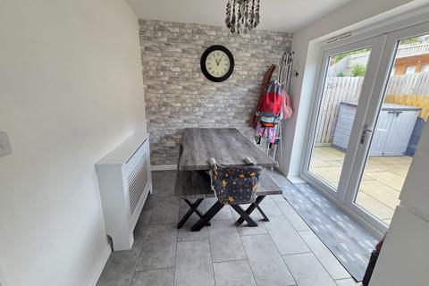 3 bedroom detached house for sale, Mitchells Terrace, Wombwell, S73