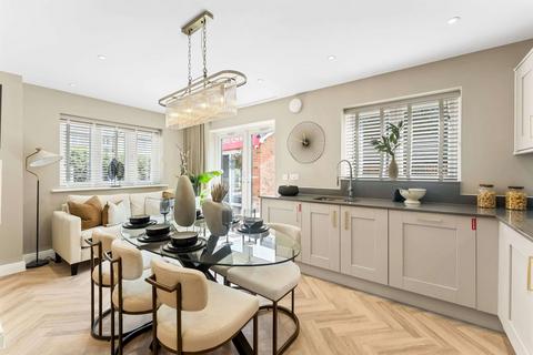 4 bedroom detached house for sale, The Hillgrove, Bordesley Manor, Alvechurch, B48