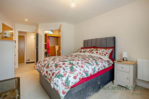 2 bedroom apartment for sale, Greenhaven, Lindsay Road, Poole, Dorset BH13 6FF