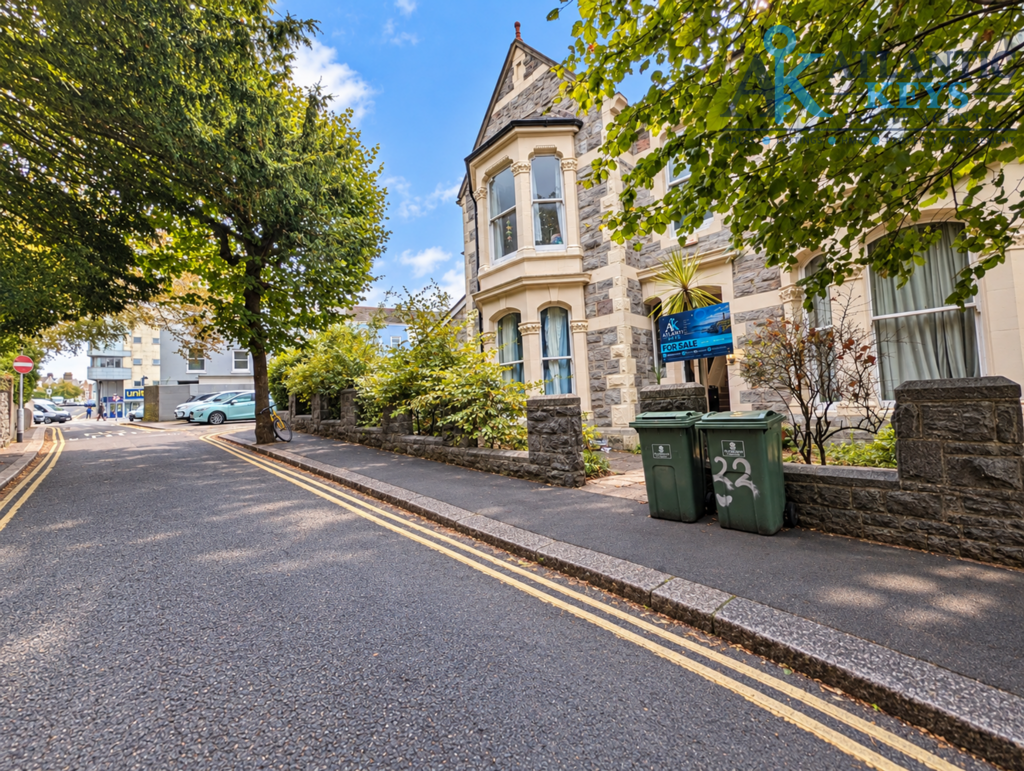 Basics Devon St. Lawrence Road, Devon 6 bed end of terrace house for sale - £285,000