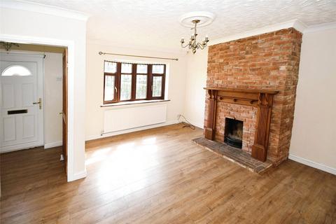 3 bedroom semi-detached house to rent, Park Farm Road, Lincoln LN1
