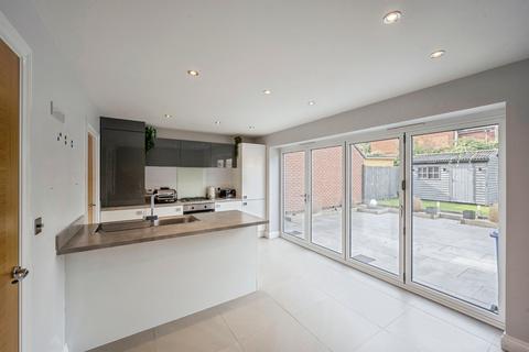 3 bedroom semi-detached house for sale, Blakewood Drive, Blaxton, Doncaster