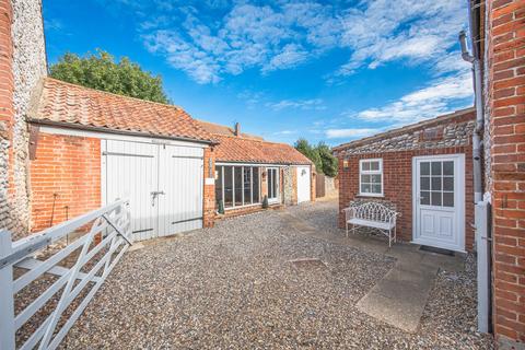 3 bedroom semi-detached house for sale, Impressive Flint Cottage in the Superb Coastal Village of Weybourne