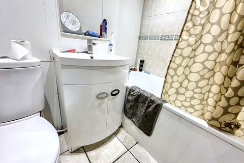 undefined, Kearsley Close, Seaton Delaval, Whitley Bay, Northumberland, NE25 0BL