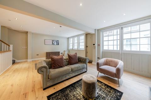 3 bedroom house for sale, Harriet Walk, London
