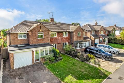 4 bedroom semi-detached house for sale, Hunters Chase, South Godstone, RH9