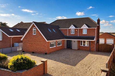 4 bedroom detached house for sale, Gorefield Road, Leverington, PE13