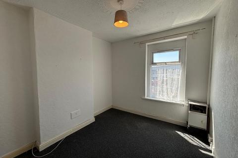 1 bedroom flat to rent, Water Street, Port Talbot, SA12