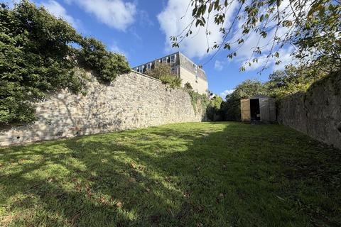 Studio to rent, Bodmin Road, St. Austell