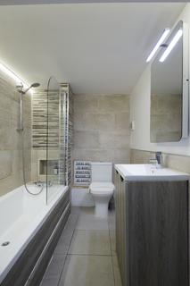 1 bedroom apartment to rent, Wakefield Road, Huddersfield, HD5