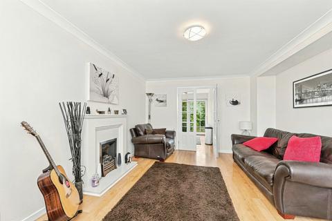 3 bedroom detached house for sale, Bywell Road, DEWSBURY