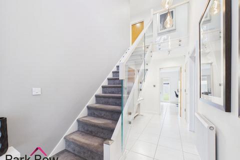 5 bedroom detached house for sale, Fairfield Link, Sherburn In Elmet, Leeds