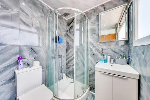 3 bedroom terraced house for sale, Castleton Road, London, SE9
