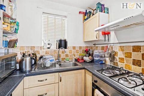 Studio for sale, Kingsway, Hove BN3