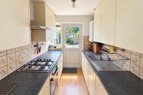 3 bedroom terraced house for sale, Bixley Close, Southall