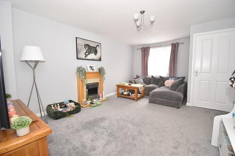 3 bedroom end of terrace house for sale, Russell Walk, Kings Heath, Exeter, EX2