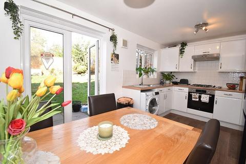3 bedroom end of terrace house for sale, Russell Walk, Kings Heath, Exeter, EX2