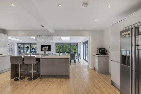 4 bedroom detached house for sale, Station Road, Grove, OX12
