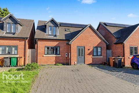 3 bedroom detached house for sale, Porchester Leys, Swadlincote
