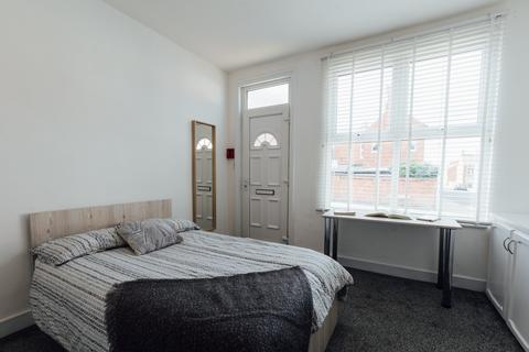 4 bedroom house to rent, Paget Street, Loughborough LE11