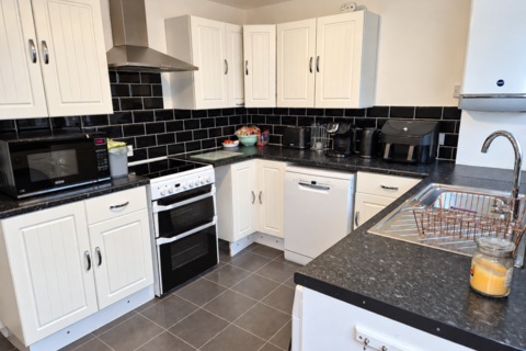 2 bedroom semi-detached house for sale, Snellgrove Close, Totton SO40