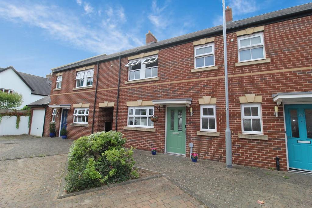 Gate Reach, Exeter 3 bed terraced house to rent - £1,500 pcm (£346 pw)