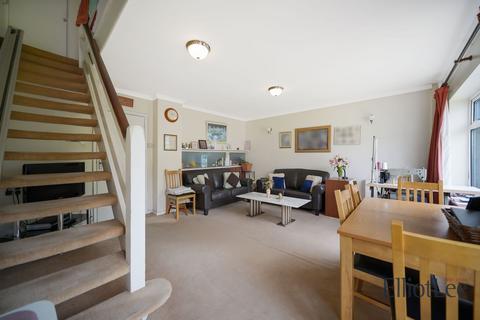 undefined, Corbins Lane, Harrow HA2