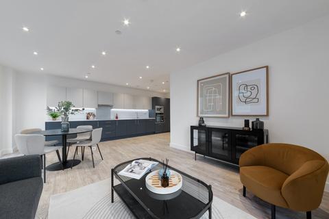 3 bedroom flat to rent, 39, 1 Dukes Road E17
