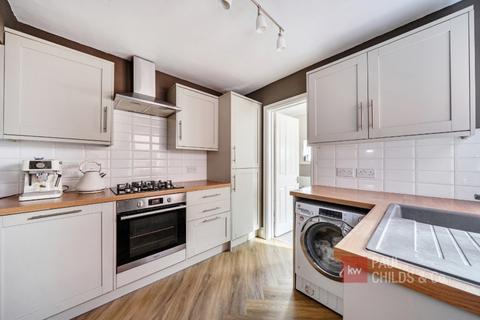 3 bedroom terraced house for sale, Belmont Road, Reading, RG30