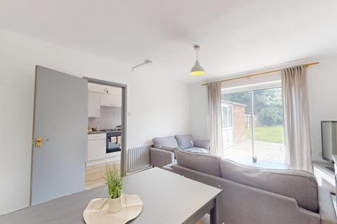 4 bedroom house to rent, Alan Moss Road, Loughborough LE11