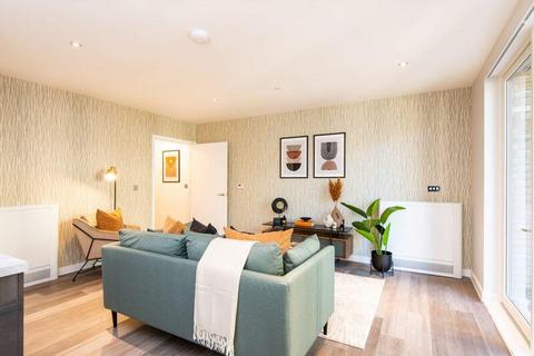 1 bedroom flat to rent, 78, Track Street E17