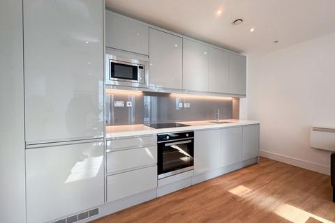 2 bedroom apartment to rent, West Gate, London, W5