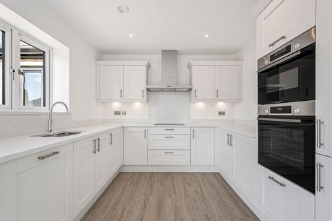 3 bedroom detached bungalow for sale, Ashcroft Road, Luton, LU2