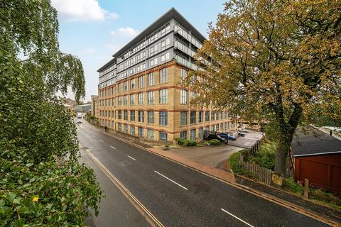 2 bedroom flat for sale, The Silk Mill, Dewsbury Road, Elland, West Yorkshire, HX5
